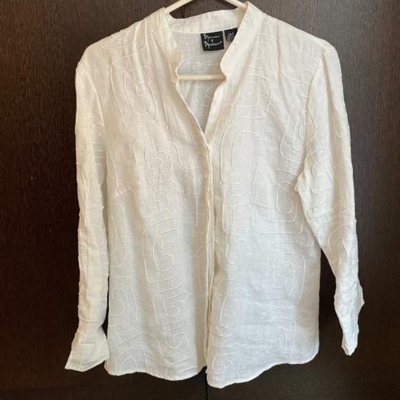 White Patterned Women's Shirt by - Picture 1 of 5